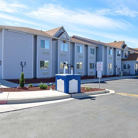 Quality Inn & Suites Near Nas Fallon Exteriér fotografie