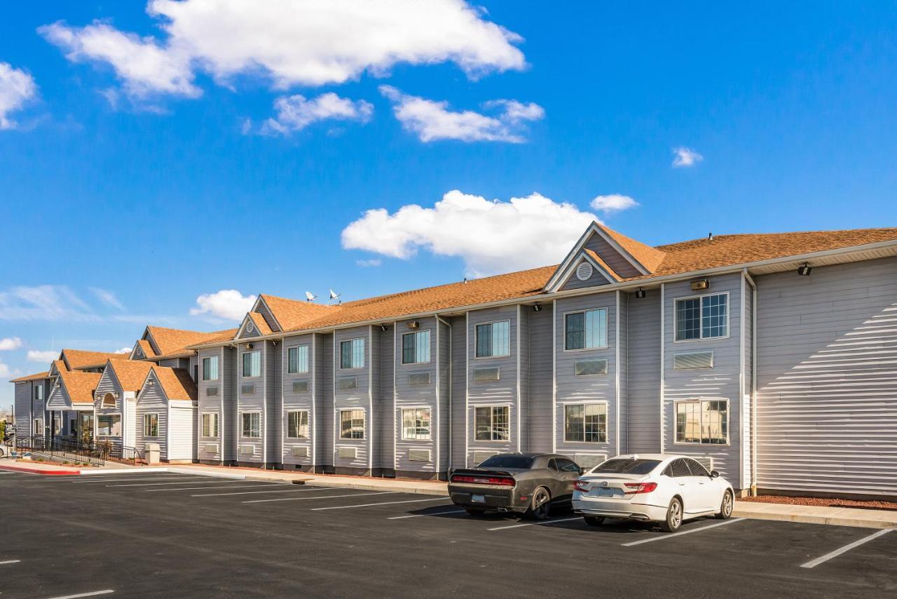 Quality Inn & Suites Near Nas Fallon Exteriér fotografie