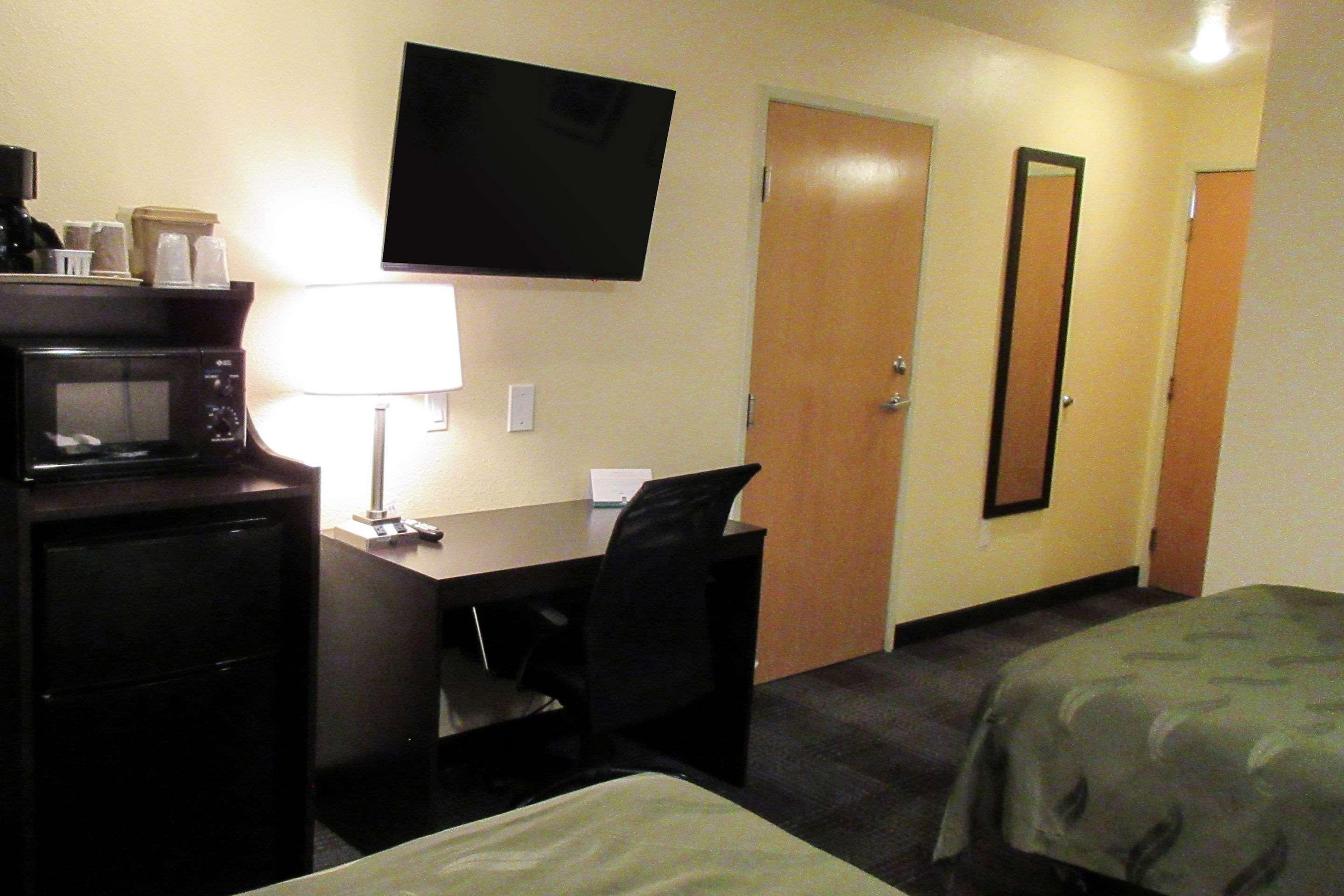 Quality Inn & Suites Near Nas Fallon Exteriér fotografie
